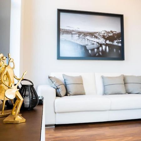 D'Ouro Ao Sol - New Luxury Apartament -Adults Only Apartamento Porto Exterior foto